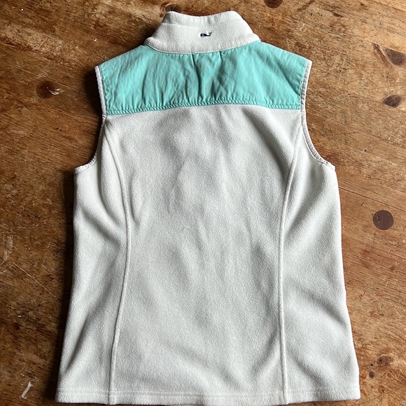 Vineyard vines fleece vest - Picture 3 of 3